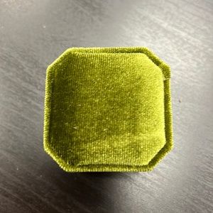 Velvet Ring box